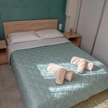 Aitolou Apartment Near The Sea テッサロニキ エクステリア 写真