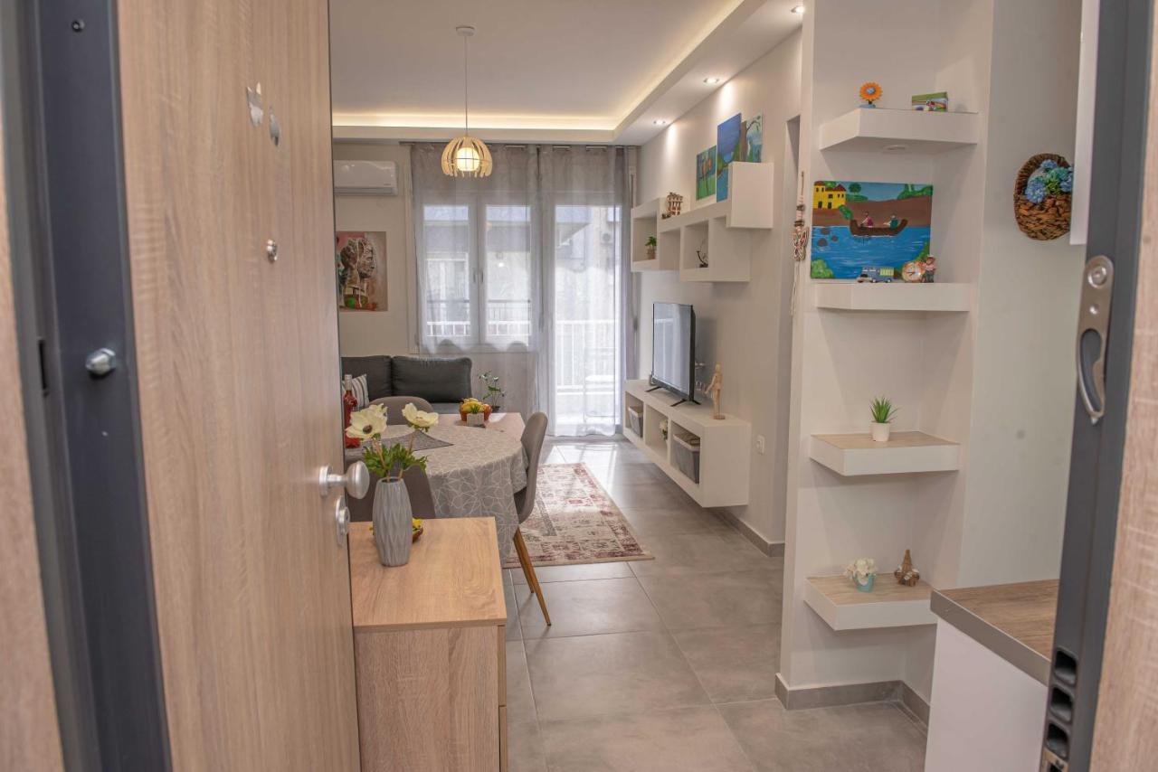 Aitolou Apartment Near The Sea テッサロニキ エクステリア 写真