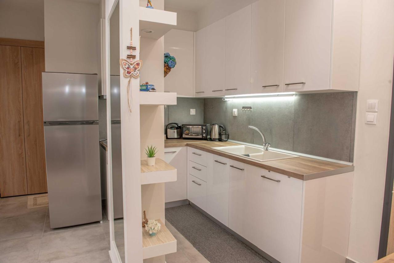 Aitolou Apartment Near The Sea テッサロニキ エクステリア 写真