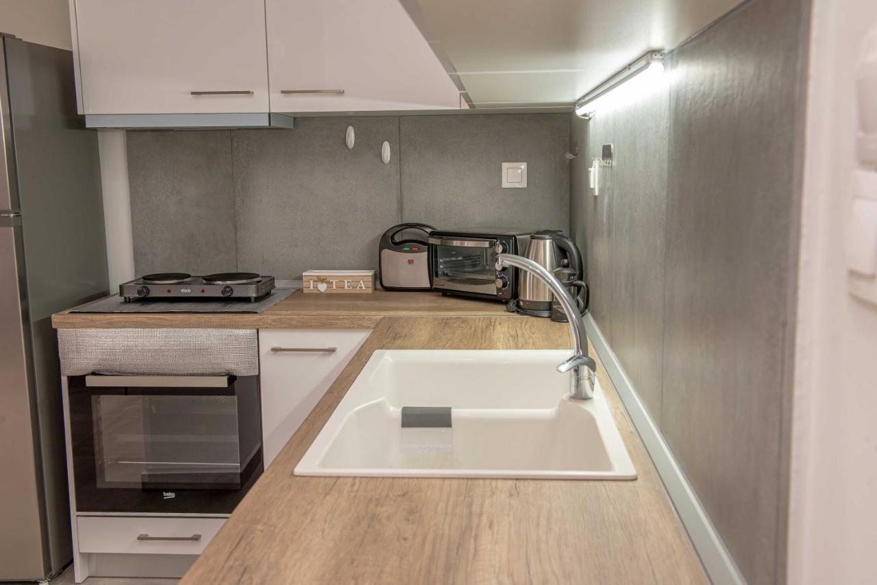 Aitolou Apartment Near The Sea テッサロニキ エクステリア 写真
