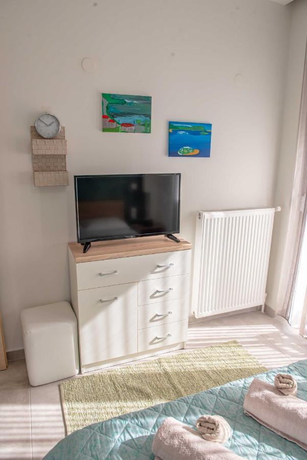 Aitolou Apartment Near The Sea テッサロニキ エクステリア 写真